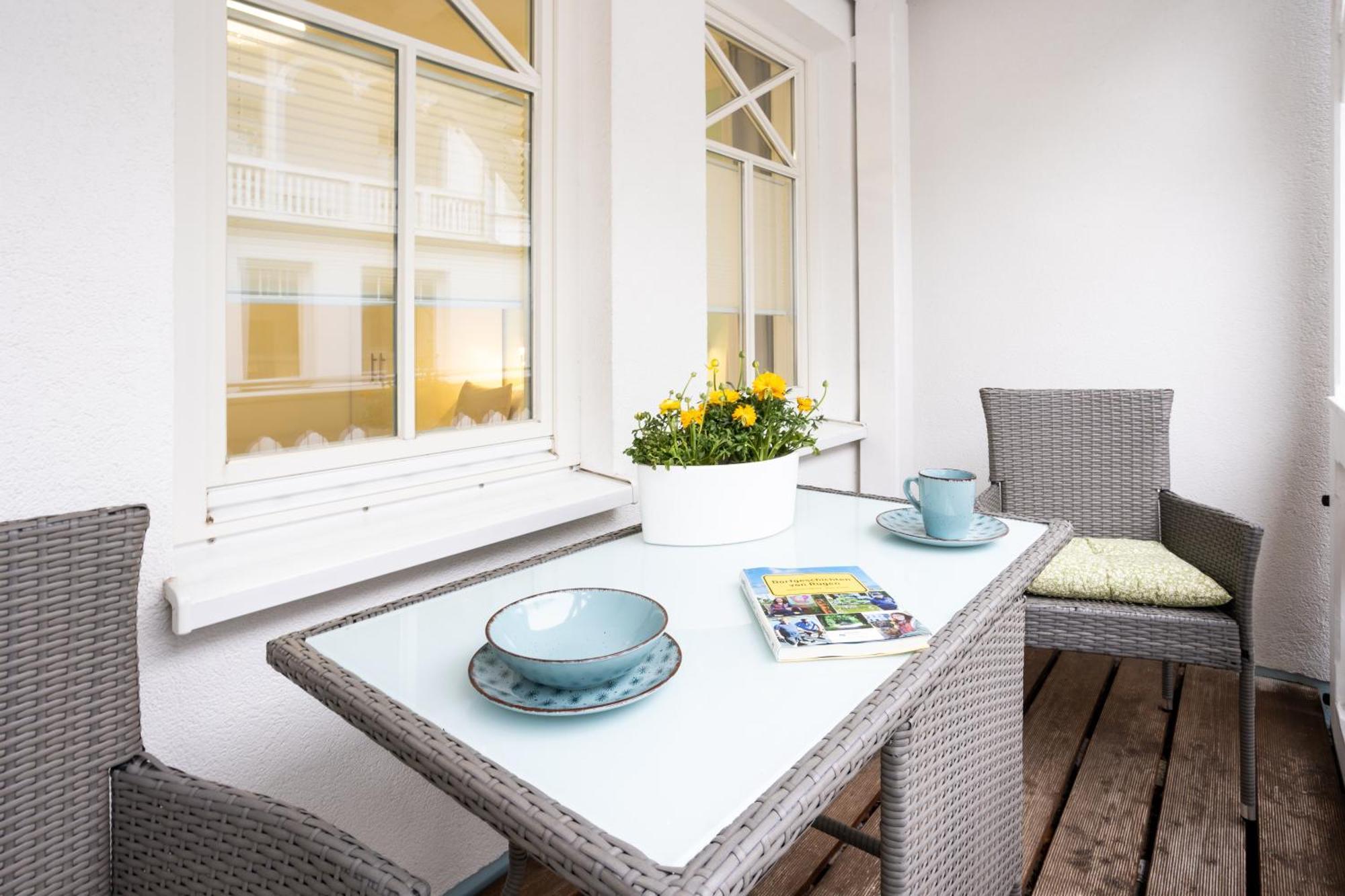 Haus Strandburg - Hinter Duene Und Meer Binz Eksteriør billede